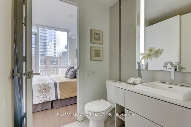 Additional image 10 of 101 Peter St Unit 603