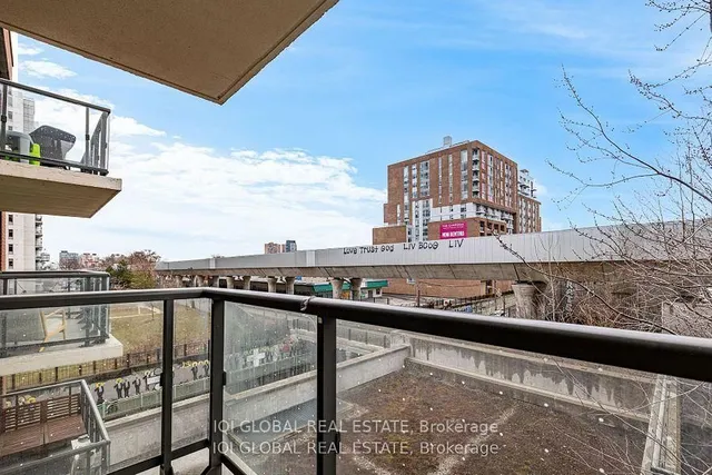 Additional image 38 of 1420 Dupont St Unit 408