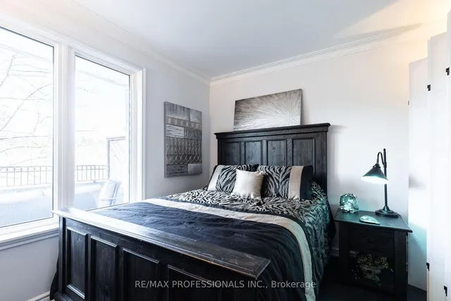 Additional image 19 of 40 Old Mill Rd Unit 102