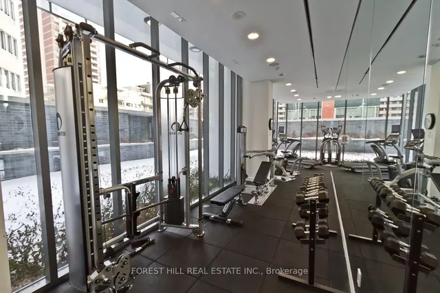 Additional image 29 of 33 Charles St Unit 1101