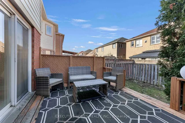 Additional image 49 of 11 Madronna Gdns