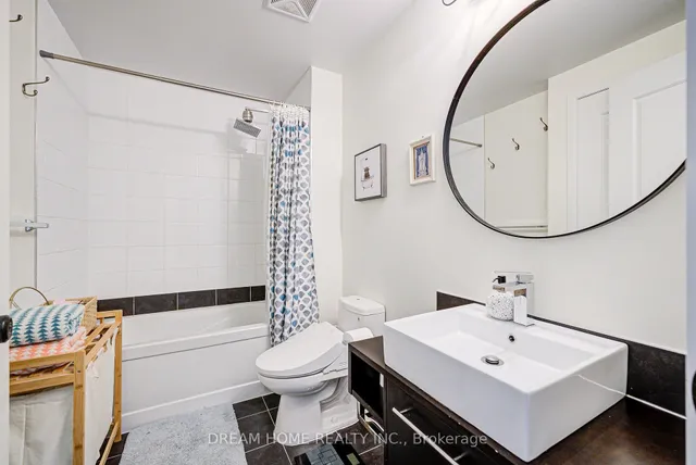 Additional image 33 of 1 Town Centre Crt