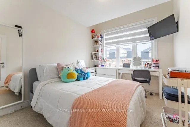 Additional image 31 of 12 Edward Horton Cres Unit 156