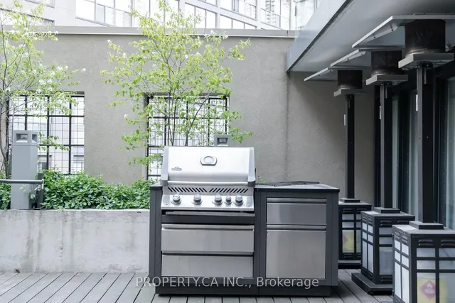 Additional image 9 of 955 Bay St Unit 3308