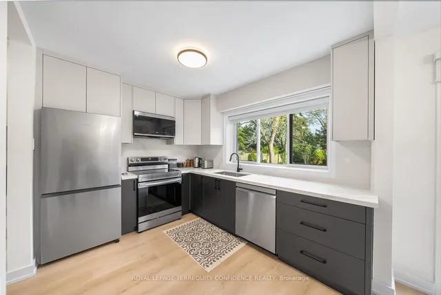 Additional image 7 of 203 Churchill Ave