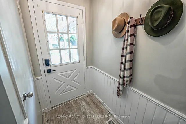 Additional image 6 of 817 Merritt Dr