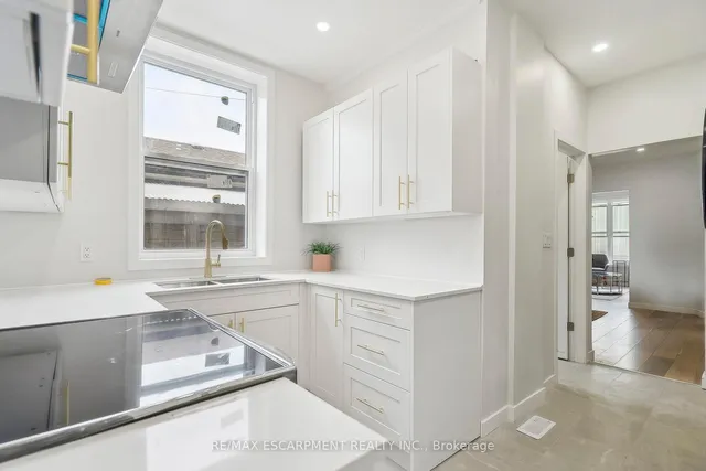 Additional image 12 of 289 Wentworth St