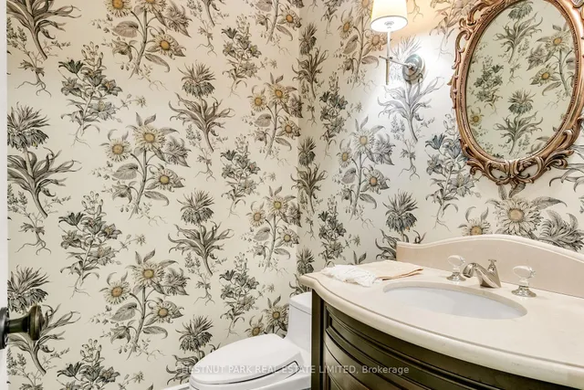 Additional image 4 of 68 Rowanwood Ave