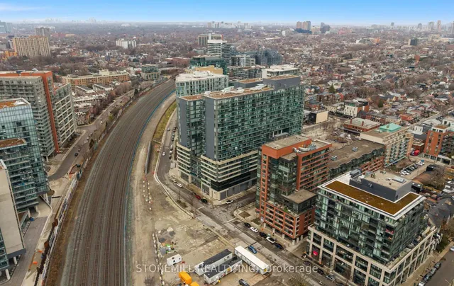 Additional image 23 of 36 Lisgar St Unit 521E