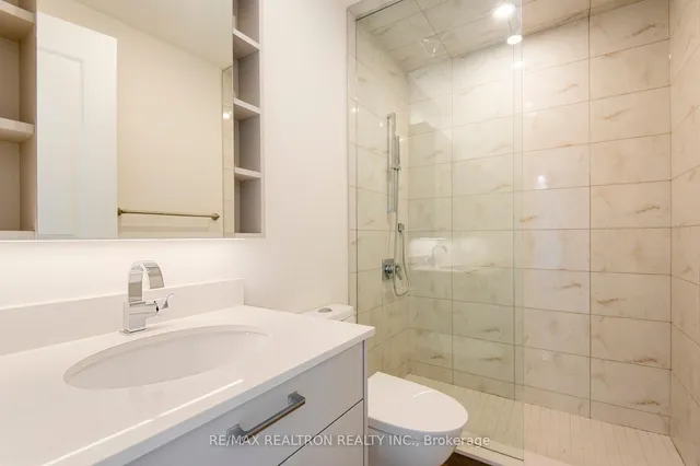 Additional image 28 of 285 Avenue Rd Unit 601