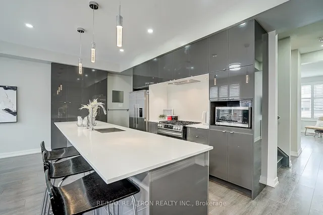 Additional image 21 of 181 Squire Cres