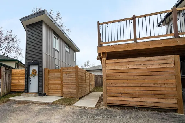 Additional image 30 of 8 Banff Dr