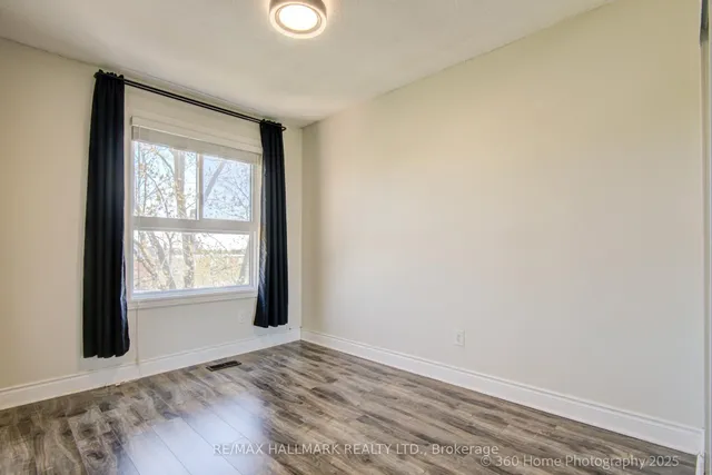 Additional image 11 of 16 Dawson Cres