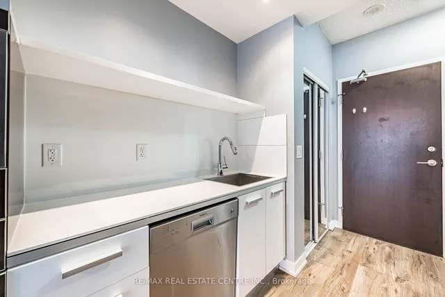 Additional image 11 of 38 Dan Leckie Way Unit 233