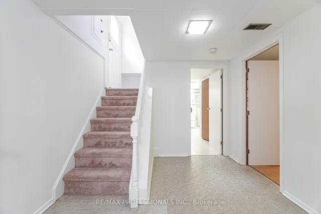 Additional image 24 of 36 Templar Dr