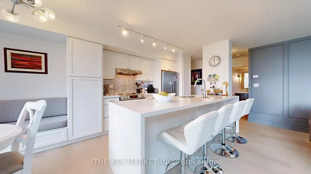 Additional image 8 of 81 Navy Wharf Crt Unit 315