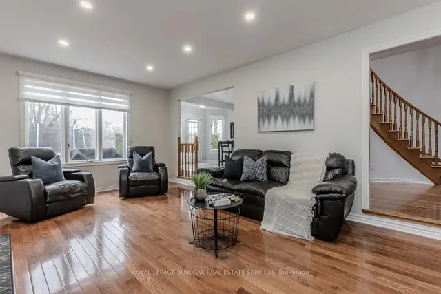 Additional image 29 of 11 Norma Cres