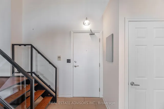 Additional image 9 of 300 Manitoba St Unit 102