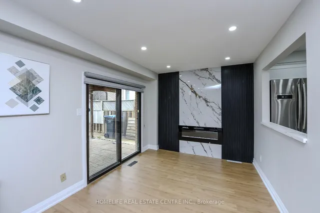 Additional image 16 of 48 Dafoe Cres