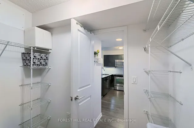 Additional image 14 of 125 Western Battery Rd Unit 303