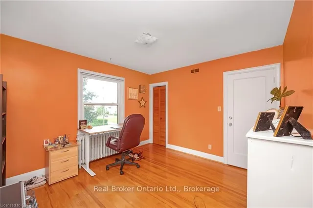 Additional image 20 of 2317 Lakeshore Rd