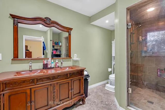 Additional image 24 of 45 Marysfield Dr