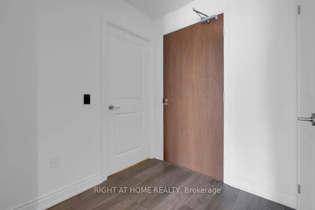 Additional image 7 of 1050 Main St Unit 312