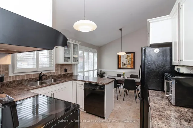 Additional image 14 of 8 Jubilee Cres