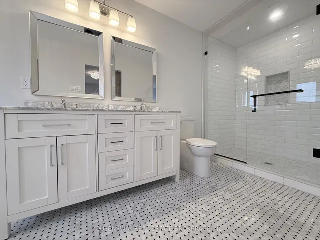 Additional image 40 of 82 Roxton Rd