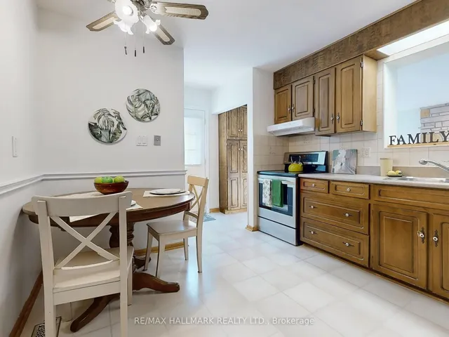 Additional image 18 of 41 Redcastle Cres