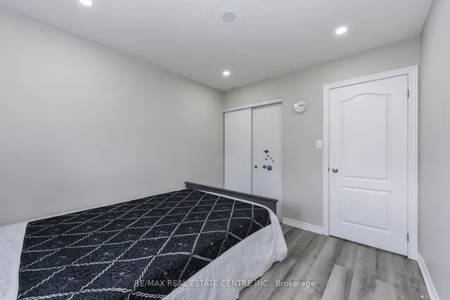 Additional image 18 of 658 Best Rd