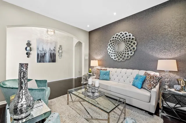 Additional image 7 of 925 Dice Way