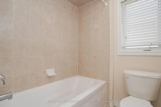 Additional image 32 of 7 Amaretto Crt