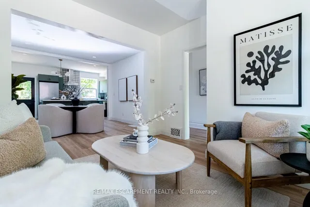 Additional image 11 of 30 Cedar Ave