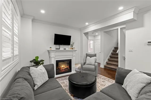 Additional image 11 of 169 Huxley Ave