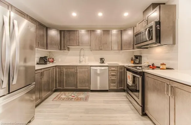 Additional image 13 of 5 Wake Robin Dr Unit 107