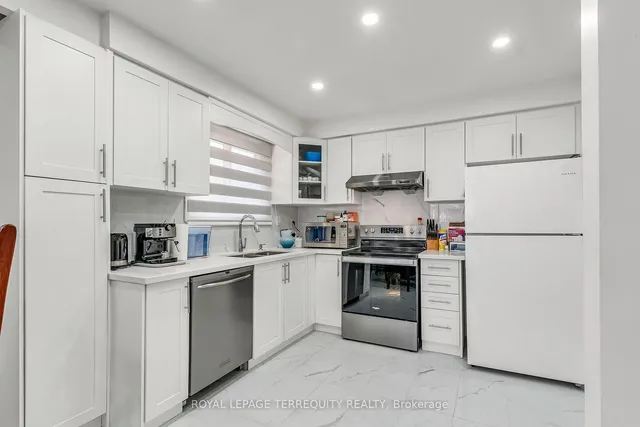 Additional image 7 of 15 Madonna Gdns