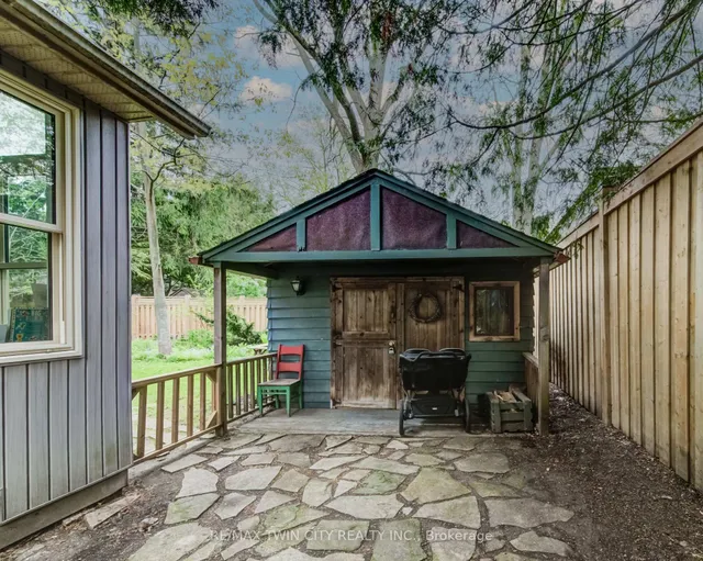 Additional image 42 of 19 Roland St