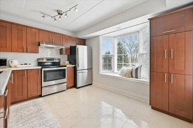 Additional image 10 of 1421 Walker's Line Unit 211