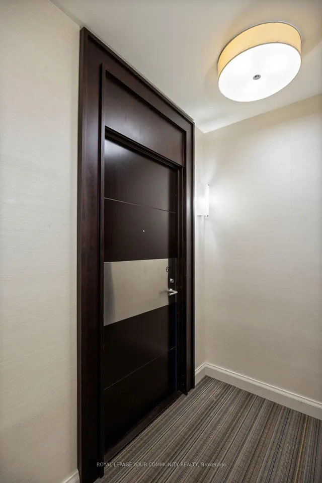 Additional image 5 of 825 Church St Unit 611