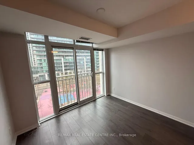 Additional image 13 of 35 Bastion St Unit 709