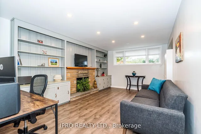 Additional image 29 of 29 Breadner Dr