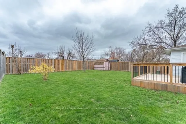 Additional image 30 of 756 Mackenzie Dr