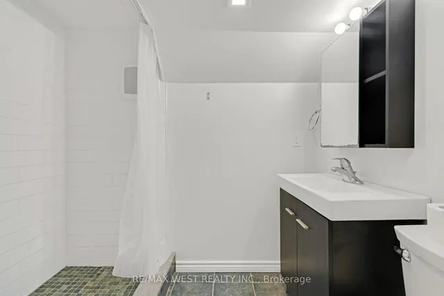 Additional image 26 of 2 Cabot Crt