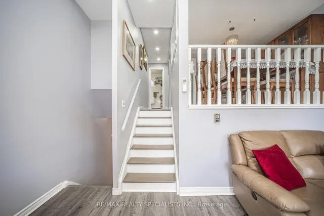 Additional image 12 of 20 Darras Crt