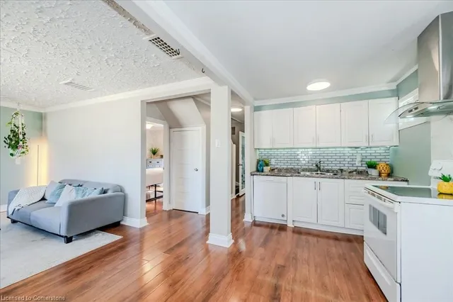 Additional image 10 of 91 Glen Rd