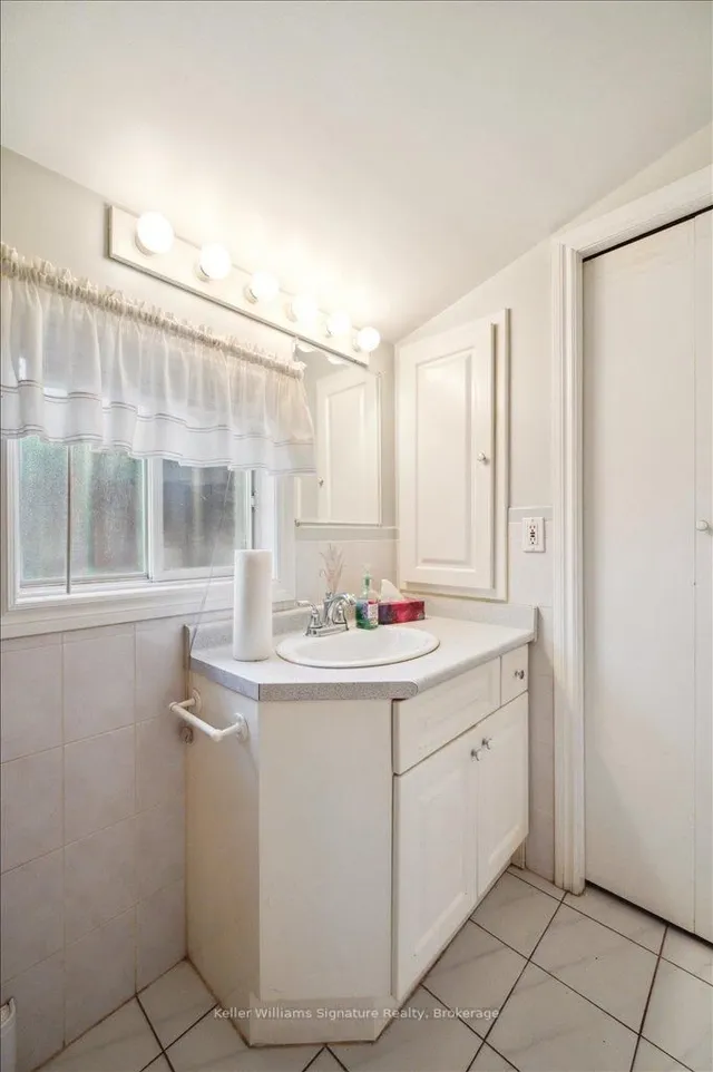 Additional image 13 of 310 Catharine St