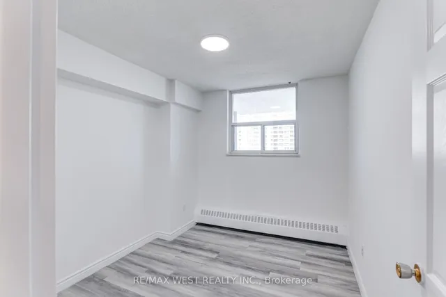 Additional image 41 of 390 Dixon Rd Unit 1013