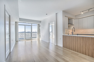 Additional image 2 of 55 Oneida Crescent