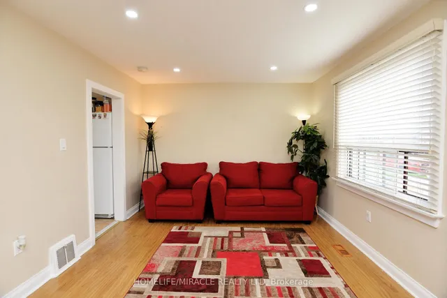 Additional image 23 of 7 Sophia St